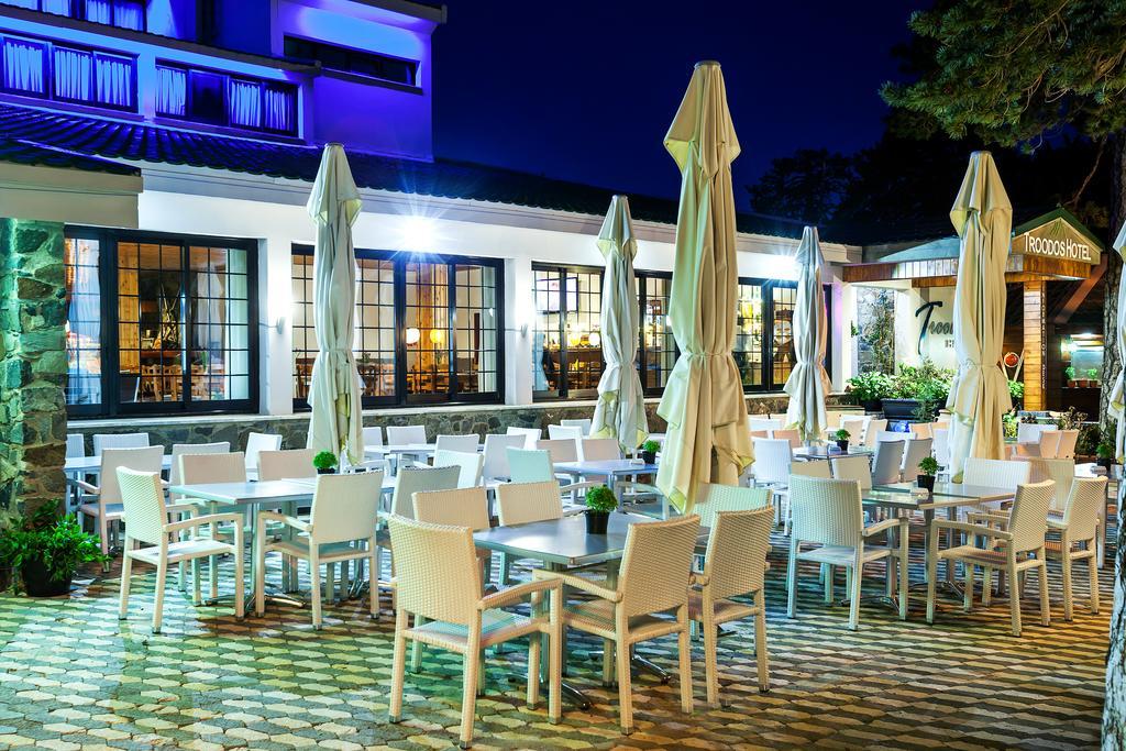 Troodos Hotel & Spa Bagian luar foto