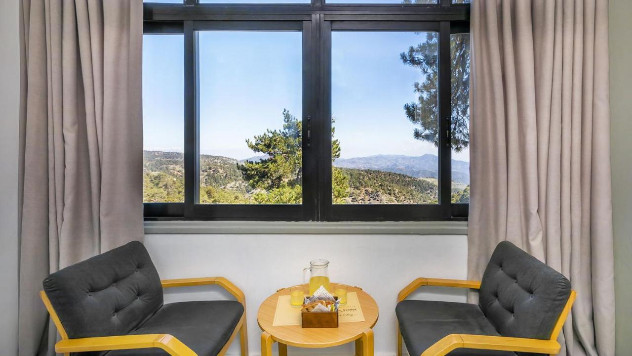 Troodos Hotel & Spa Bagian luar foto
