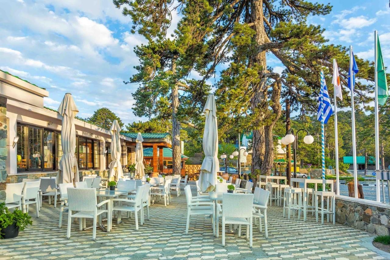 Troodos Hotel & Spa Bagian luar foto